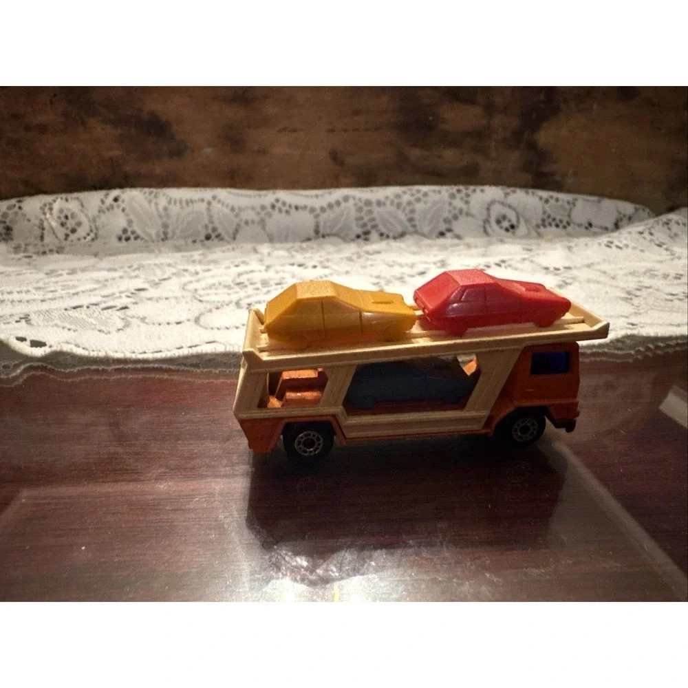 Vintage 1976 Matchbox Superfast No 11 Car Transporter Lesney England